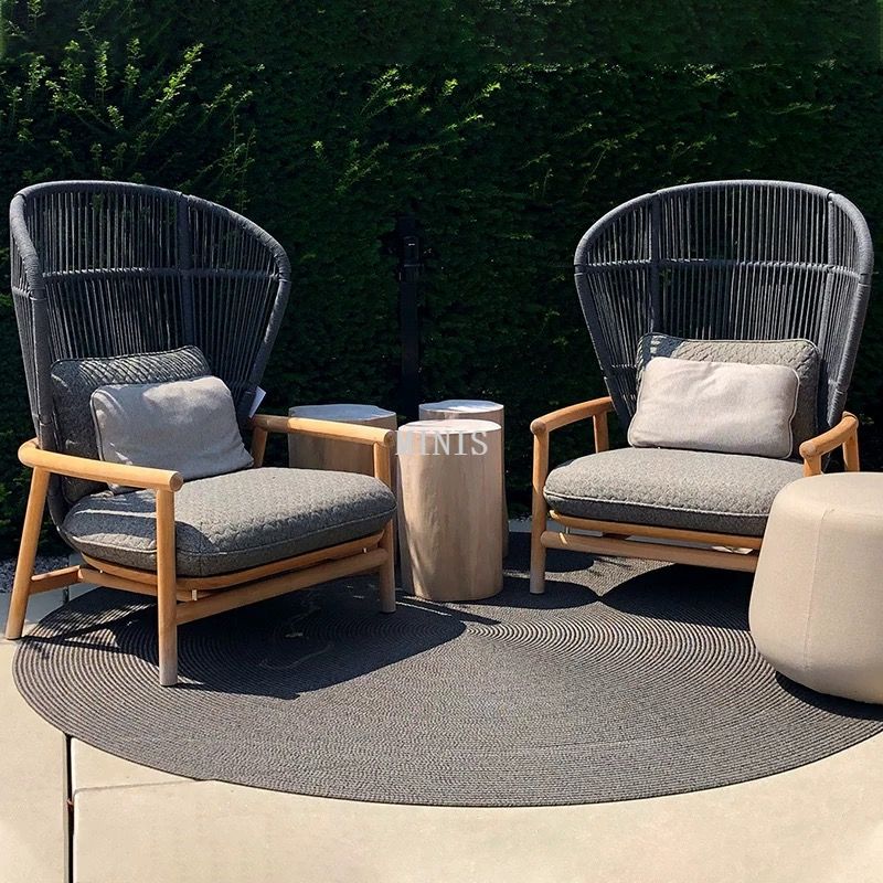 Cina Sedia da giardino confortevole per esterni in legno resistente con schienale alto