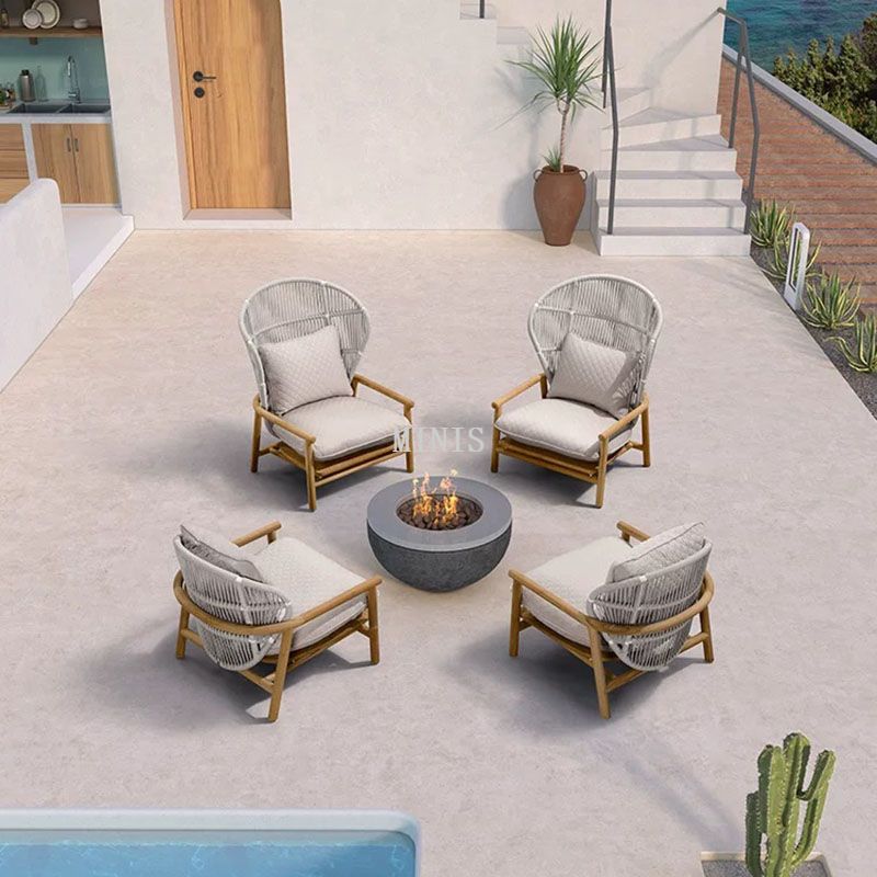 Cina Sedia da giardino confortevole per esterni in legno resistente con schienale alto